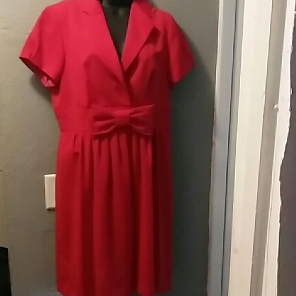 Spense Red Bow Dress, needs to be dry cleaned